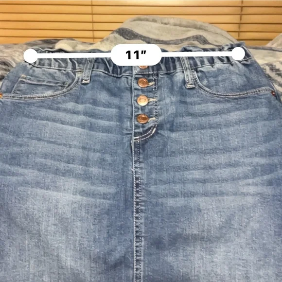 Hippie Girl Size 12 Denim Mini Skirt Elastic Waist Raw Hem - Picture 5 of 6